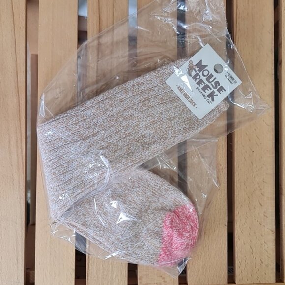 3 Mouse Creek The County Line Collection Socks - Picture 2 of 4